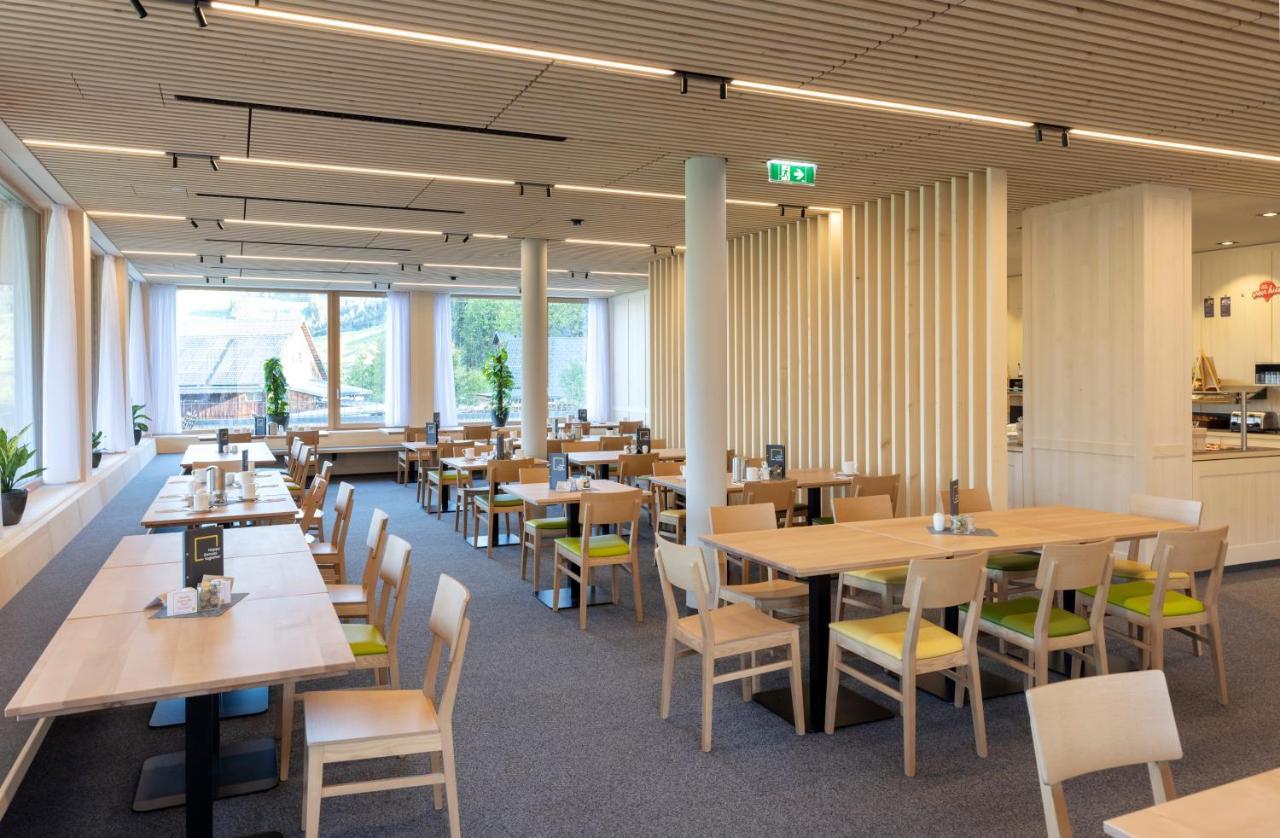 Jufa Hotel Laterns - Klangholzhus Buitenkant foto